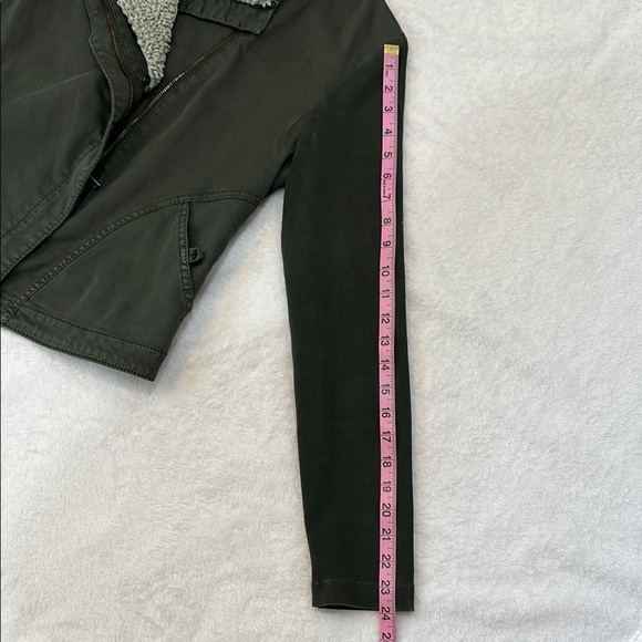 Anthropologie By Marrakech Utility  Green Cream Removable Sherpa Collar Jacket - Picture 15 of 16